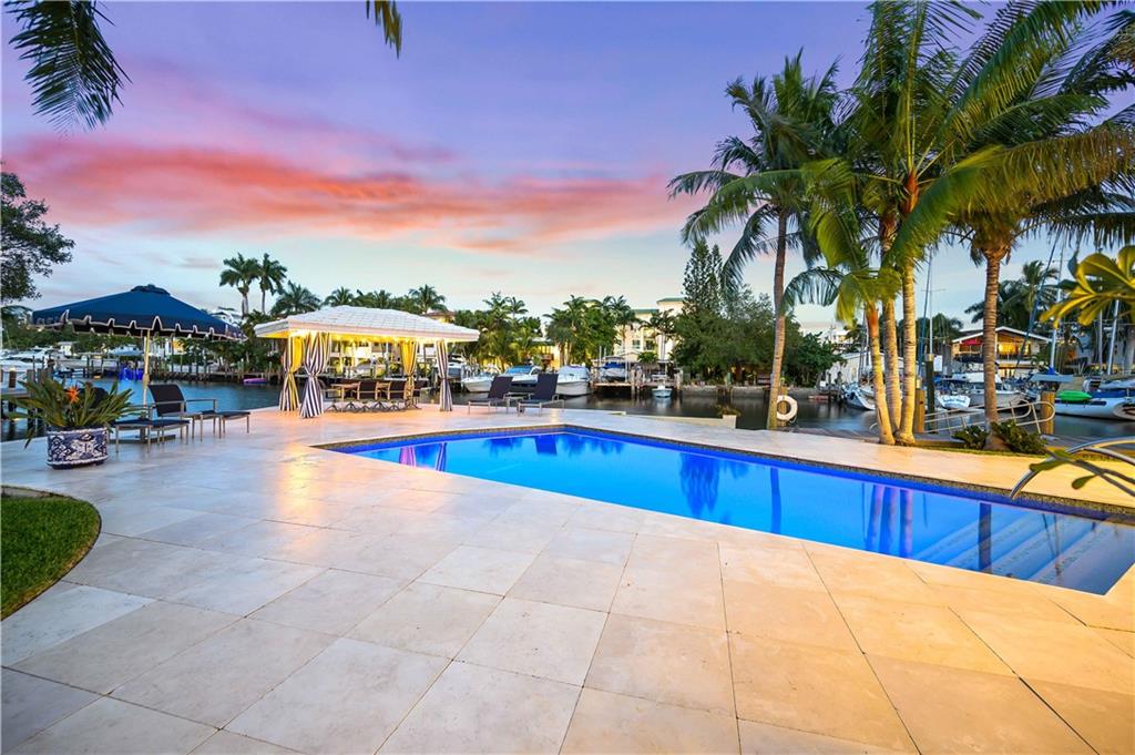 VICTOIRA PARK - Residential