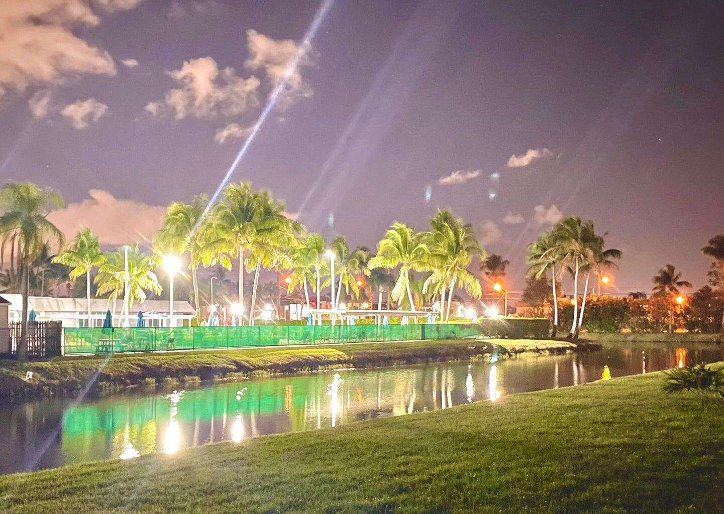 KINGS POINT SAXONY CONDOS - Residential Lease