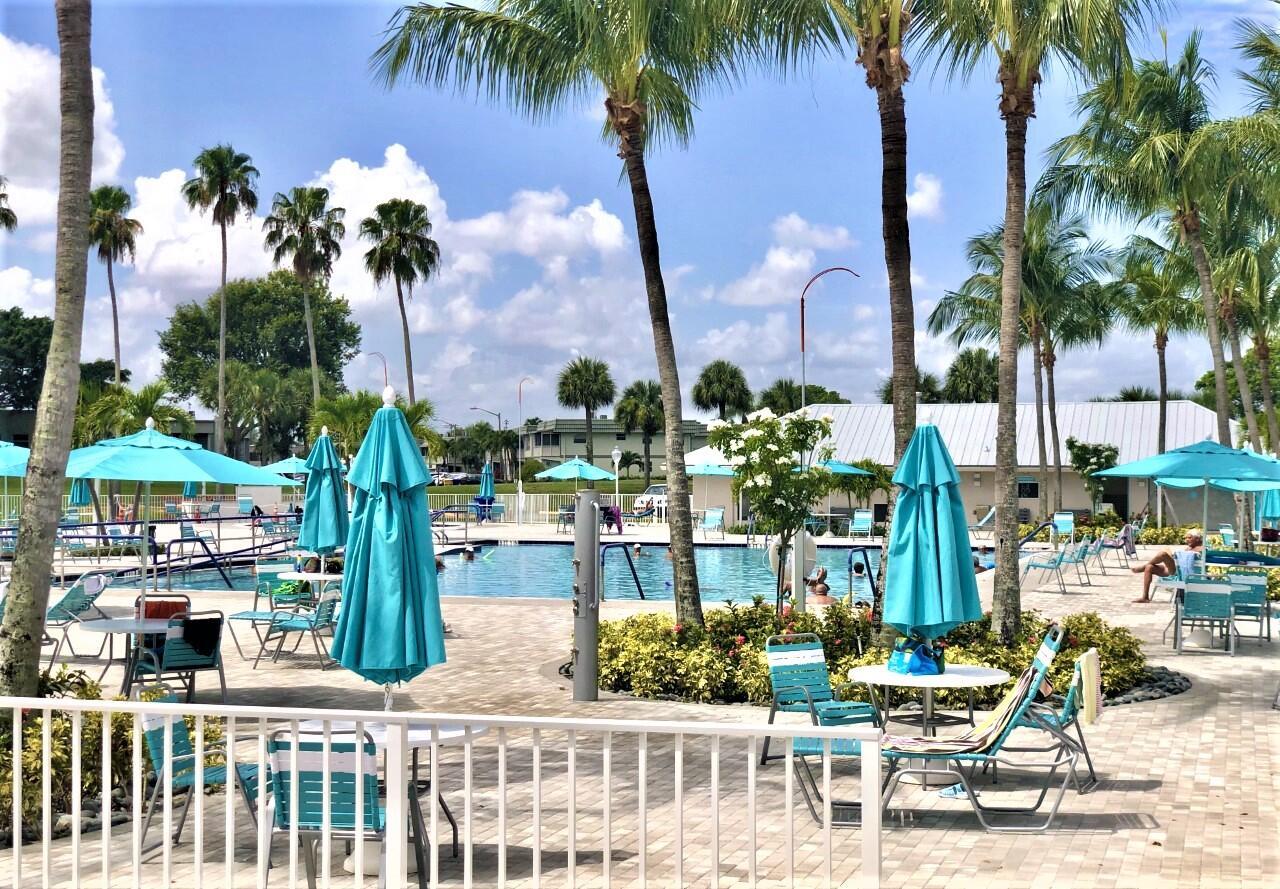 KINGS POINT SAXONY CONDOS - Residential Lease