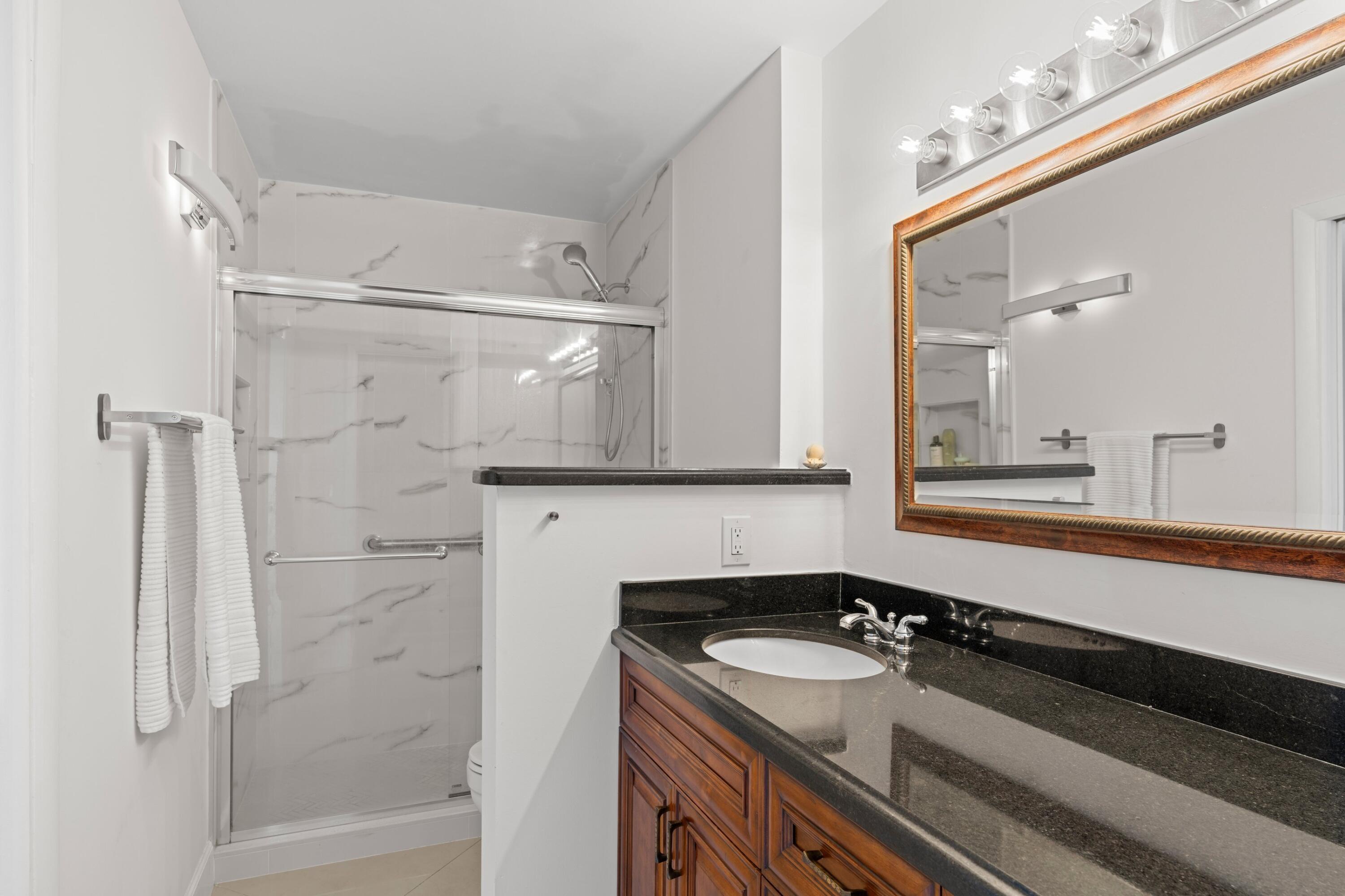 LAVERS RESORT & RACQUET CLUB - Residential Lease