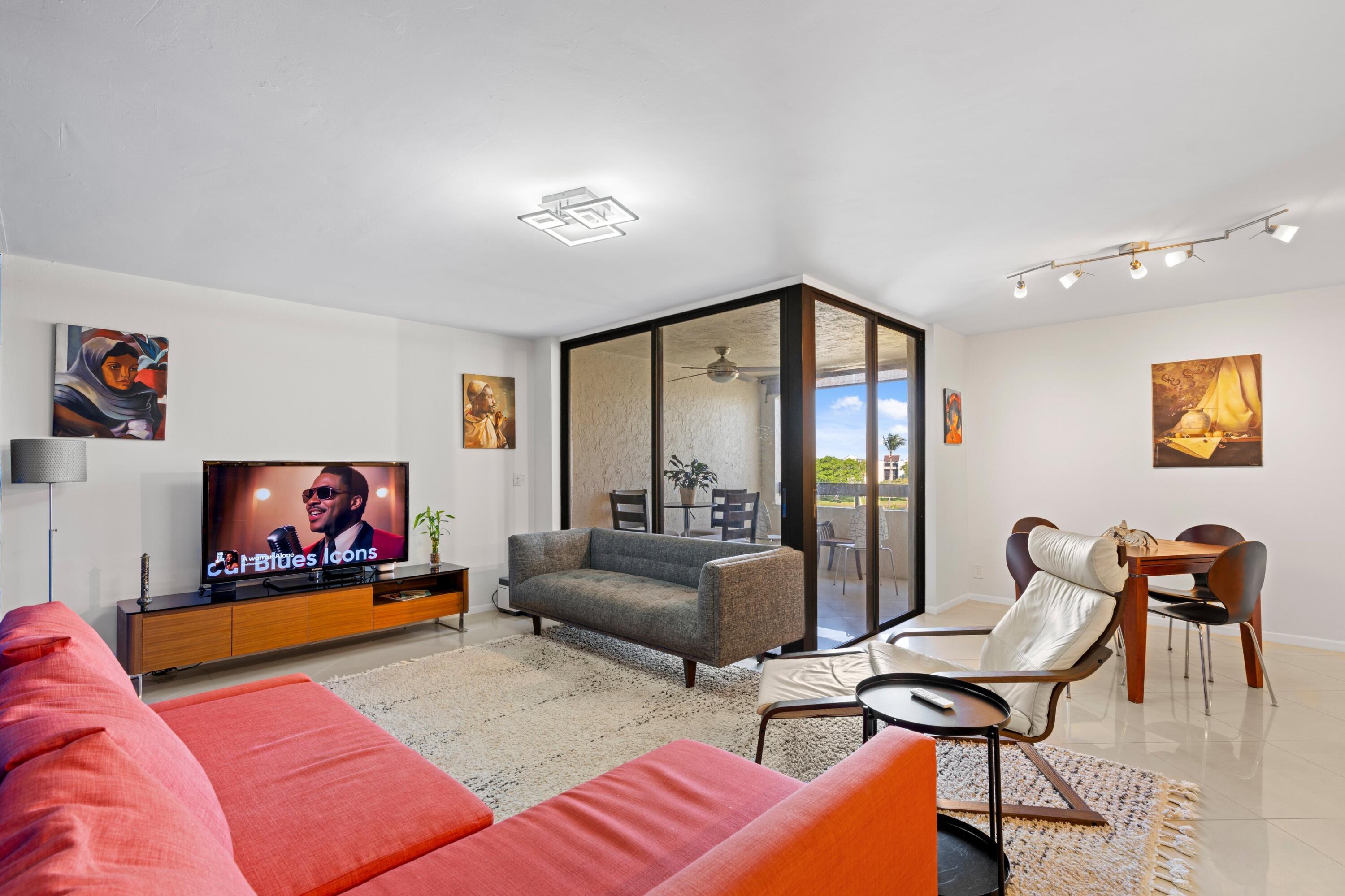 LAVERS RESORT & RACQUET CLUB - Residential Lease