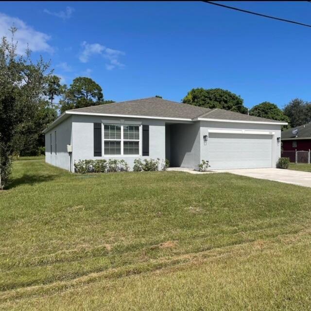 **Charming 4BR/2BA CBS Home In Torino Area**Located: close to schools, hospitals, I-95: Features; open kitchen with granite countertops, tile flooring and carpet, huge backyard.