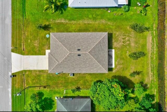 Photo of 5230 NW Piper Circle N, Port Saint Lucie, FL 34986 (MLS # R10957388)