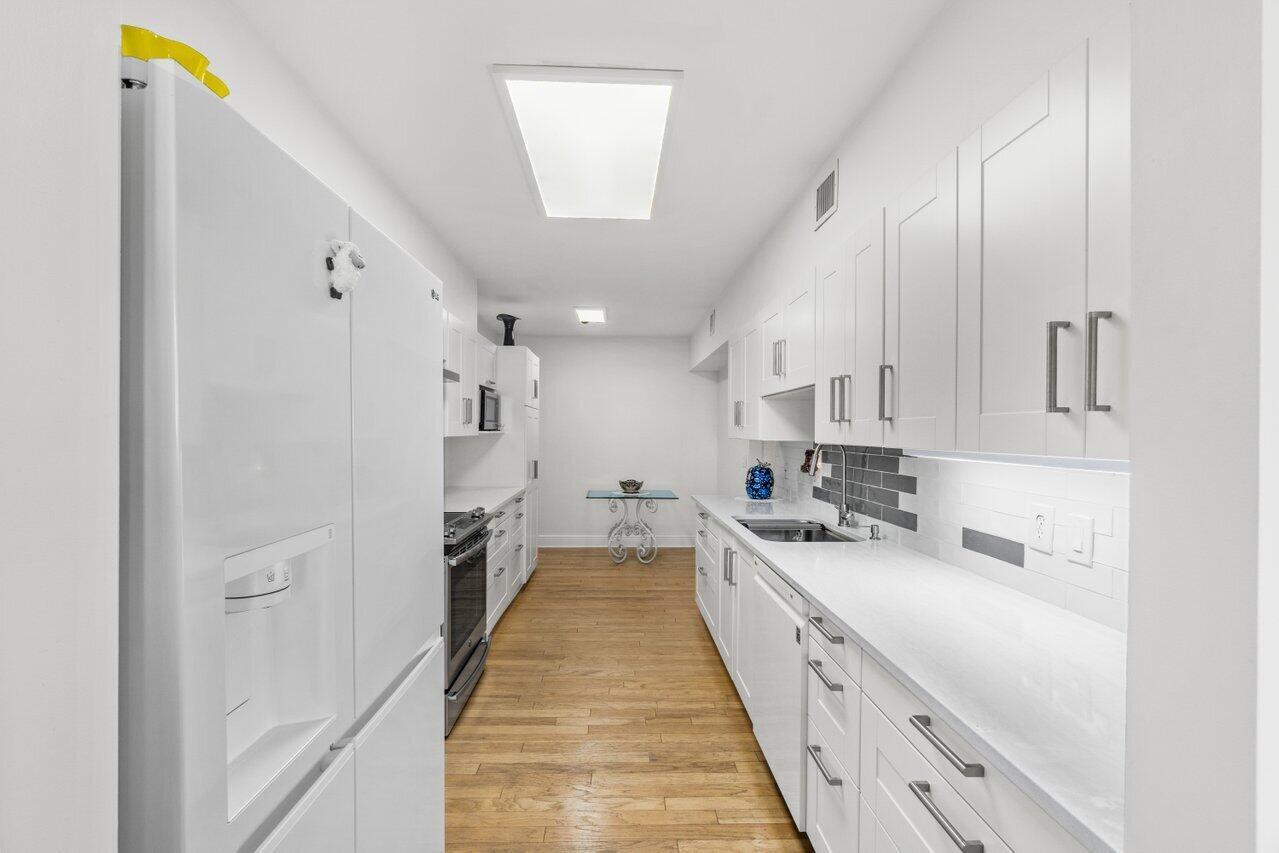 1401 S Ocean Boulevard 3090