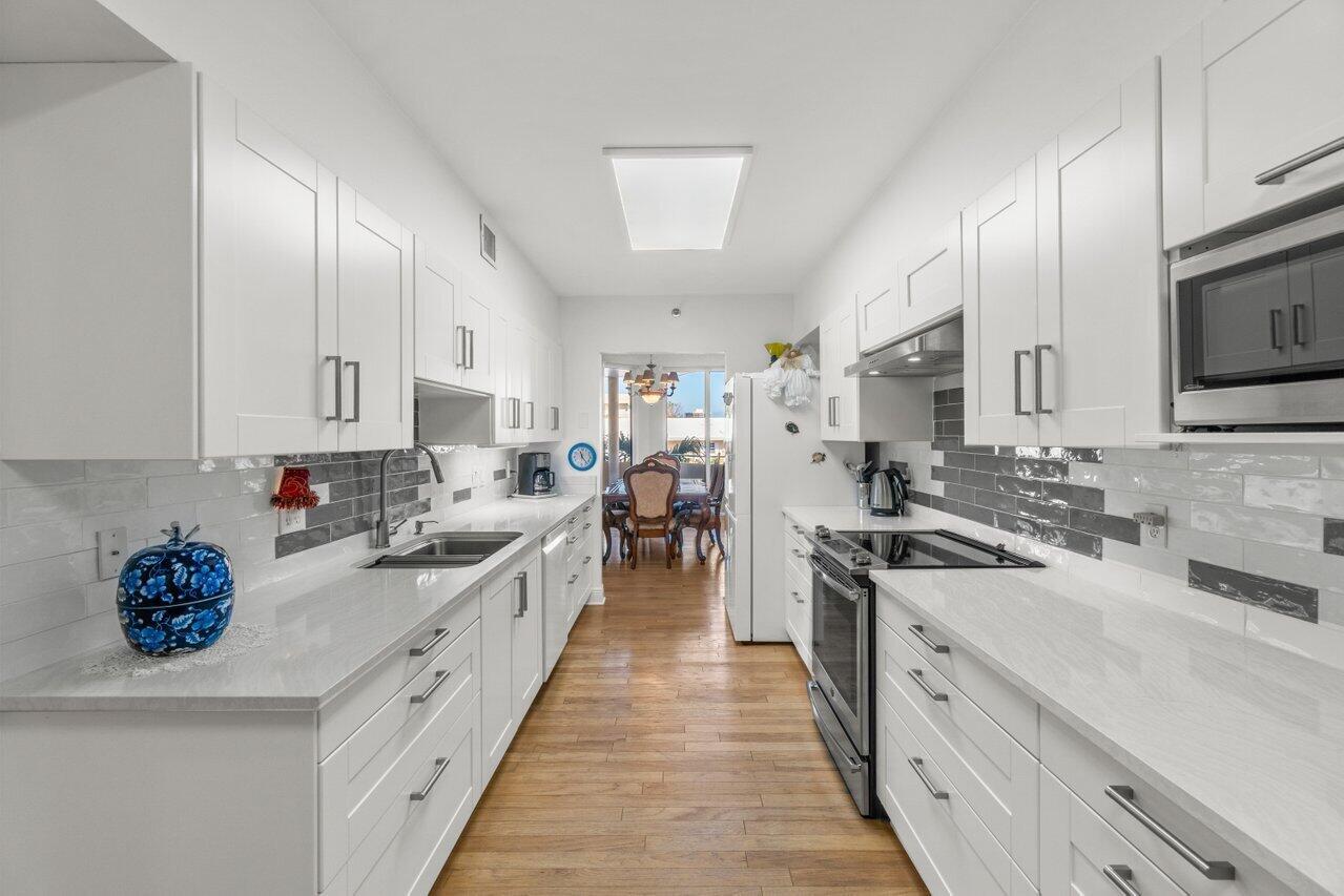 1401 S Ocean Boulevard 3090