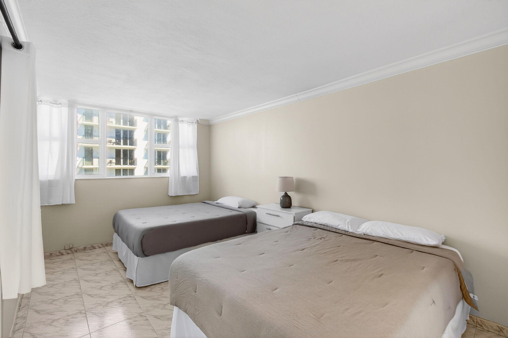 PORT DE MER CONDO - Residential