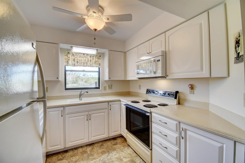 SOUTH RIVER VILLAGE FIVE CONDO - Residential