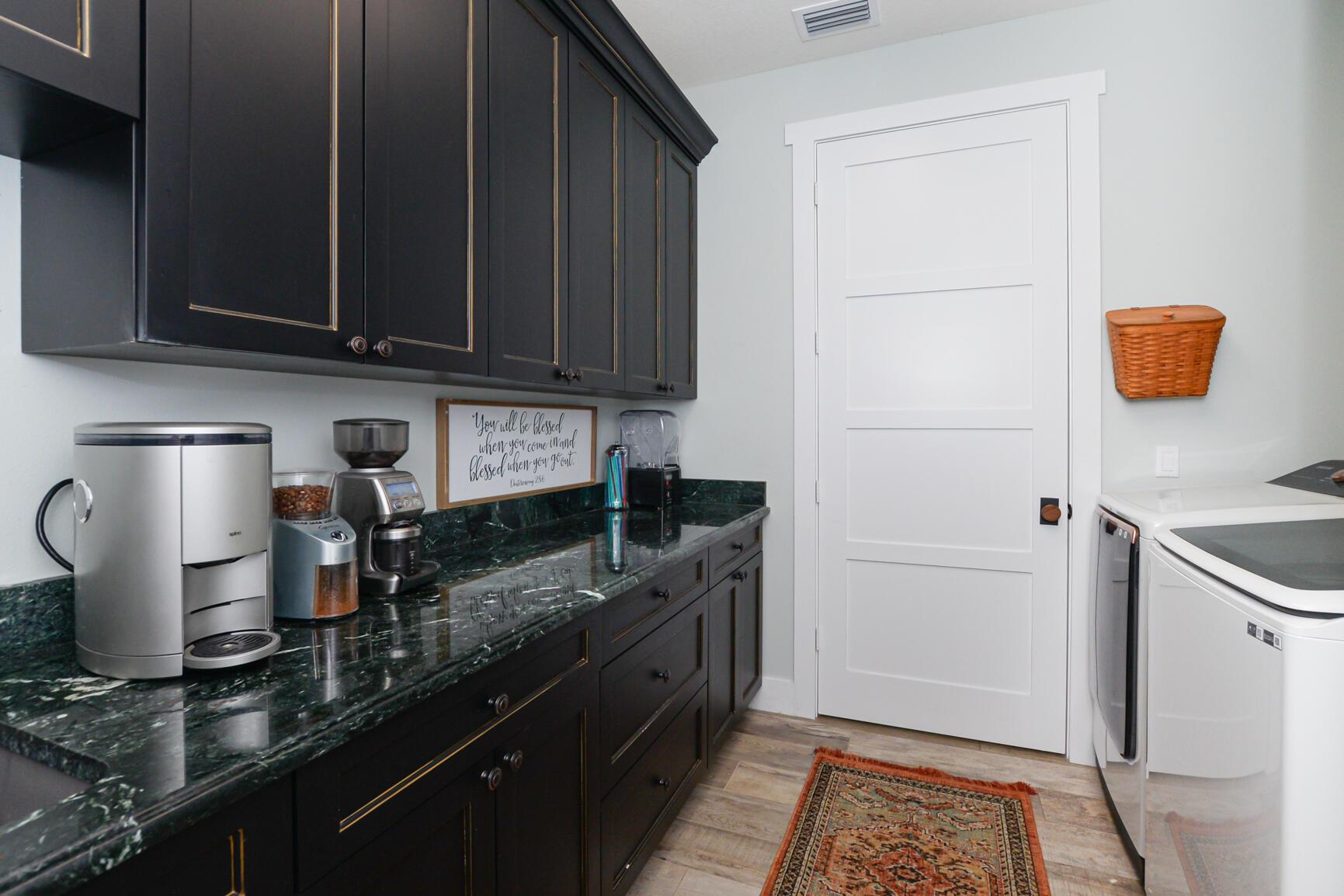 VIKINGS LOOKOUT PHASE I - Residential