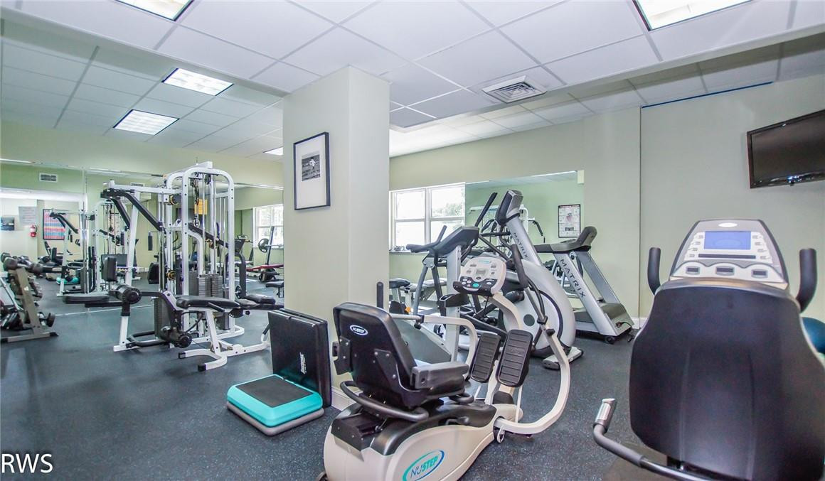 Carlton Tower Condo - Residential Lease