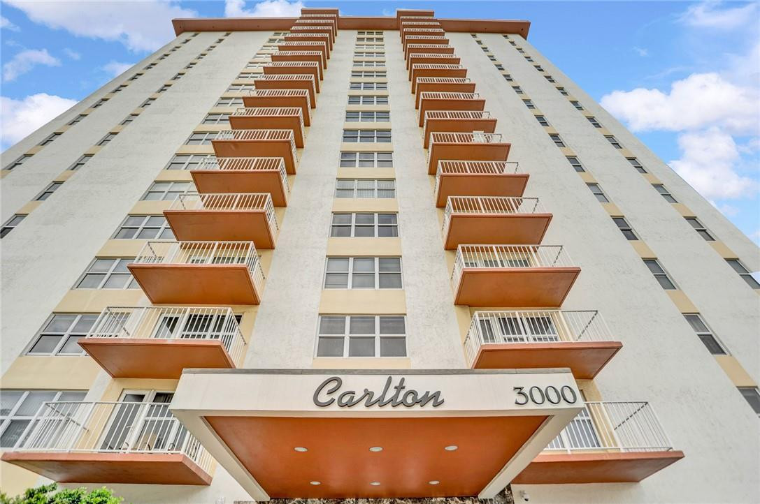 Carlton Tower Condo - Residential Lease