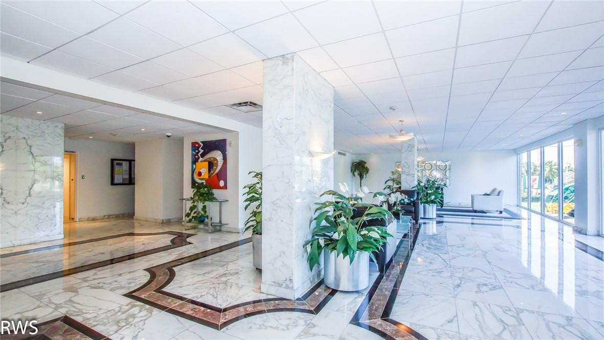 Carlton Tower Condo - Residential Lease