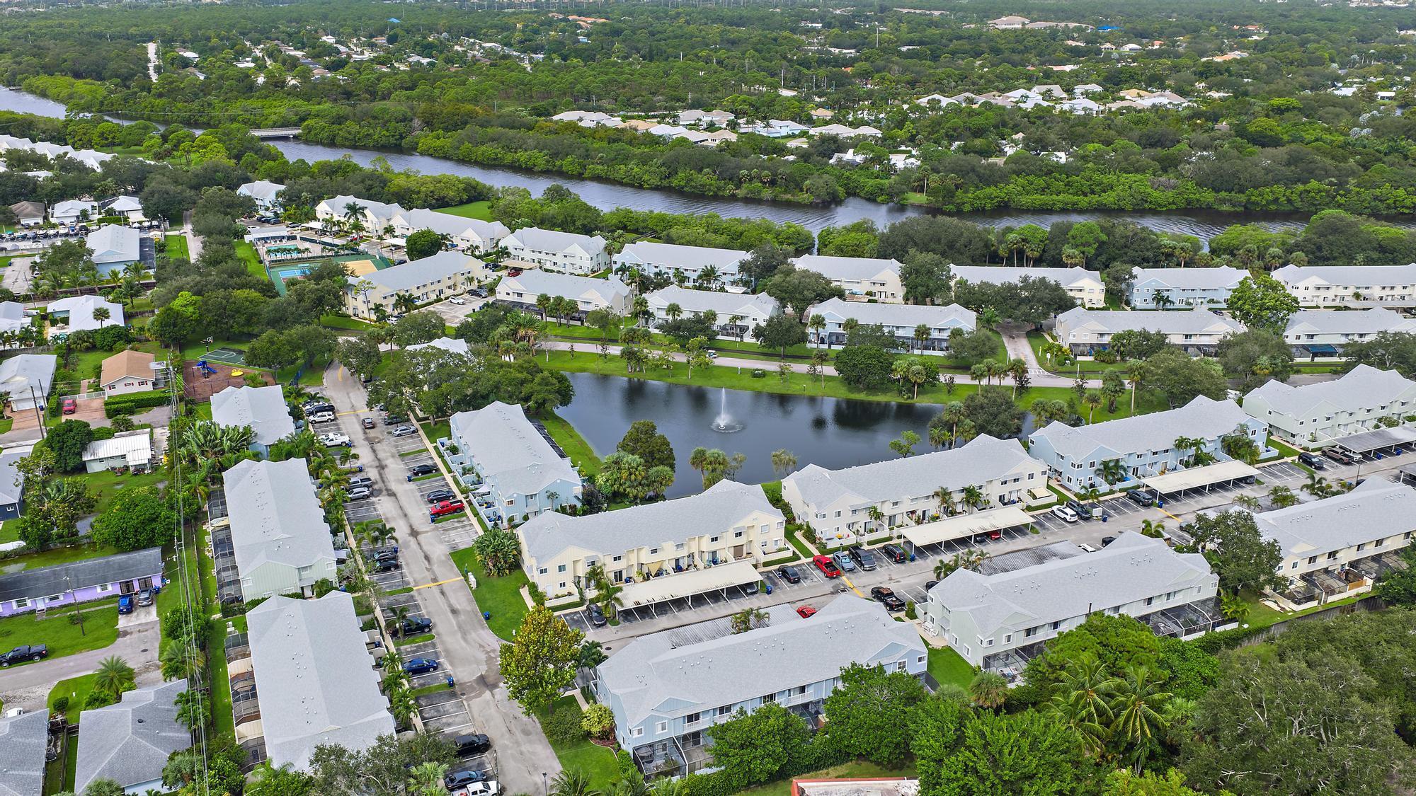 RIVERWALK 3 - Residential