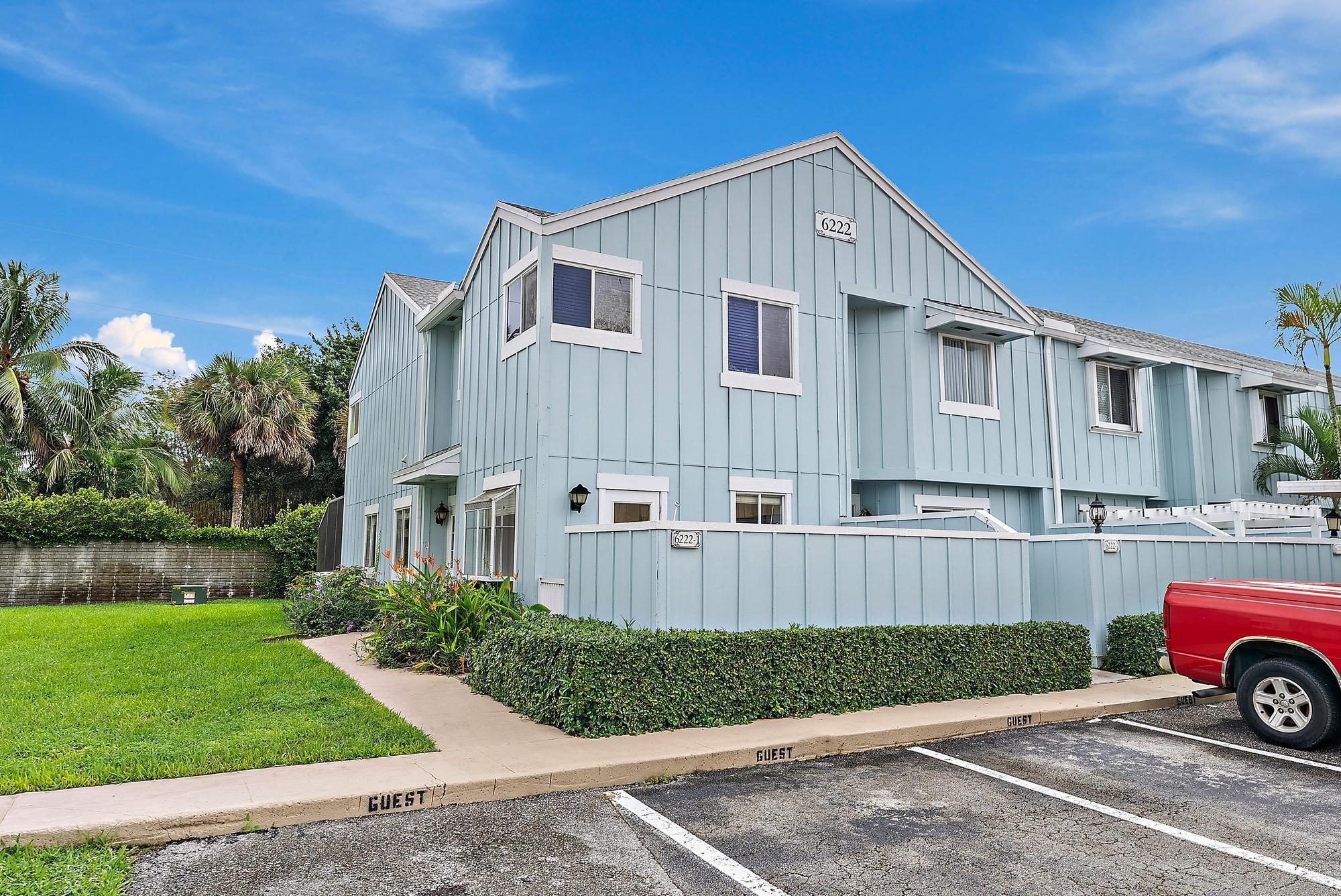 RIVERWALK 3 - Residential