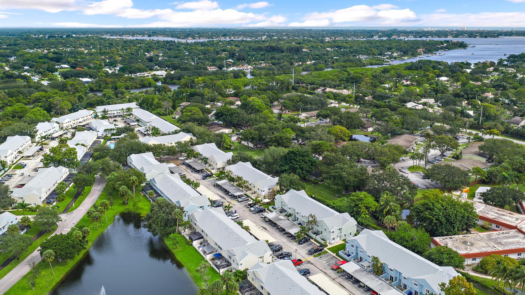 RIVERWALK 3 - Residential