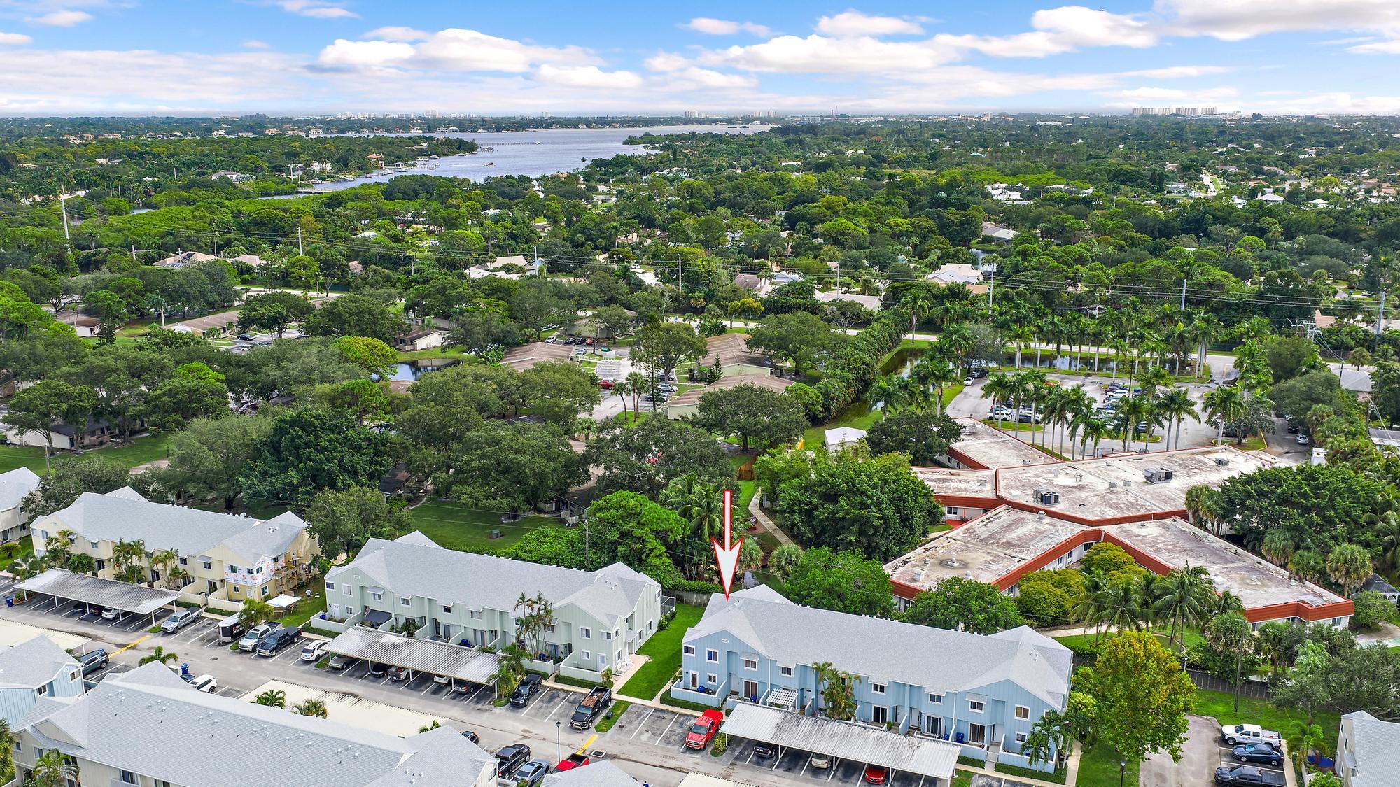 RIVERWALK 3 - Residential