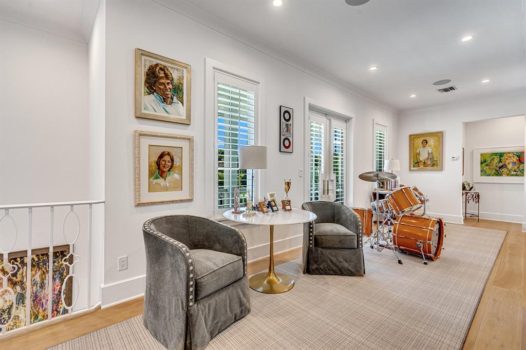 BLUE CYPRESS REPL AT PALM BEACH POLO & COUNTRY CLU - Residential