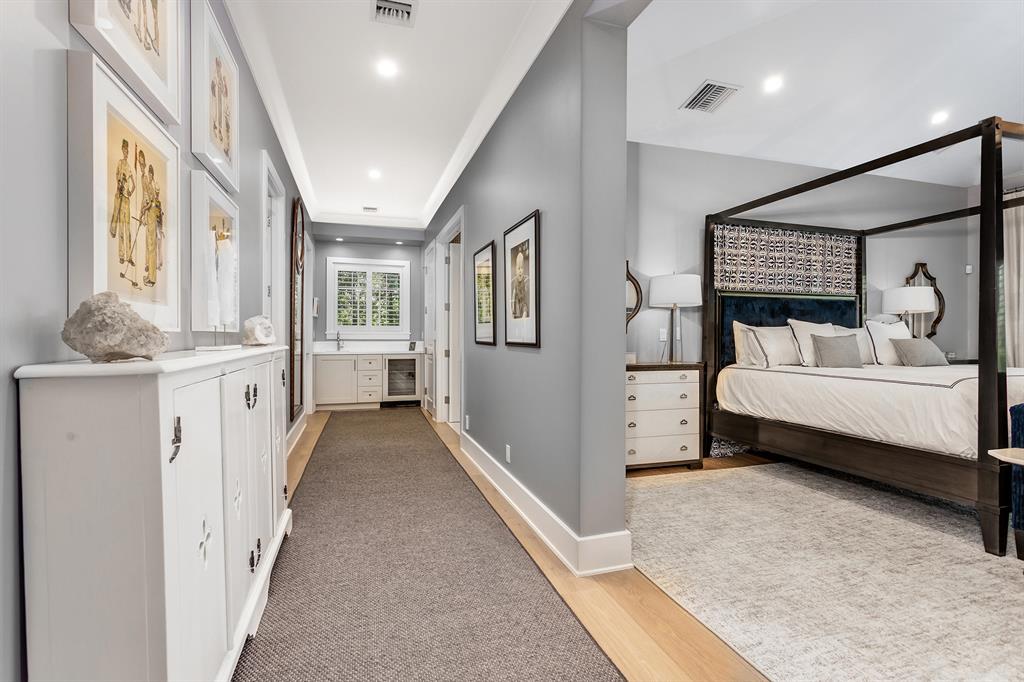 BLUE CYPRESS REPL AT PALM BEACH POLO & COUNTRY CLU - Residential