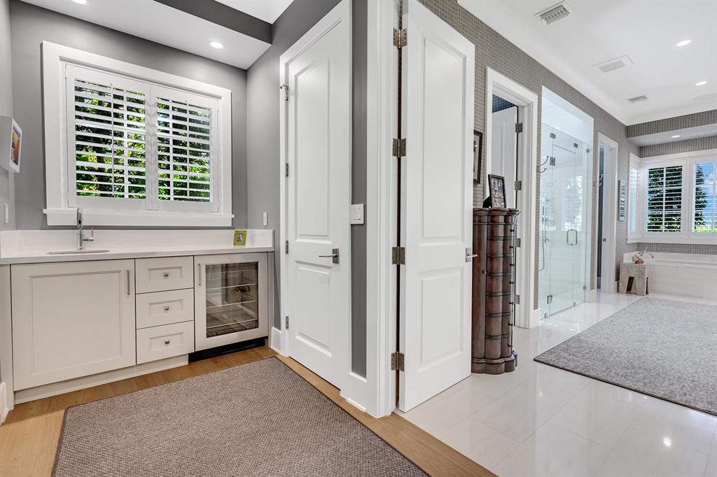 BLUE CYPRESS REPL AT PALM BEACH POLO & COUNTRY CLU - Residential