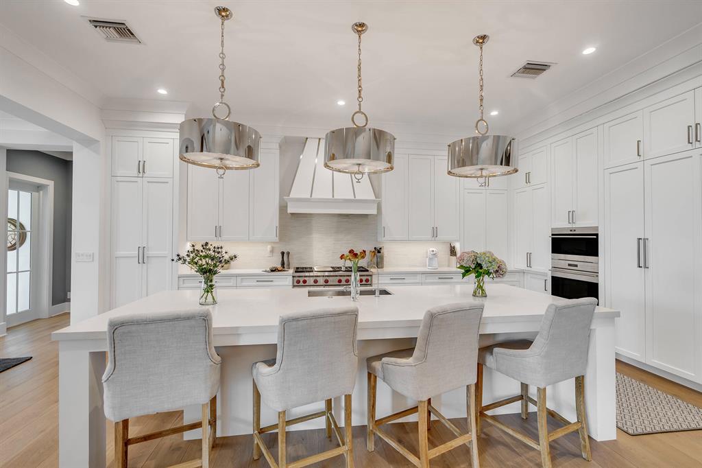 BLUE CYPRESS REPL AT PALM BEACH POLO & COUNTRY CLU - Residential