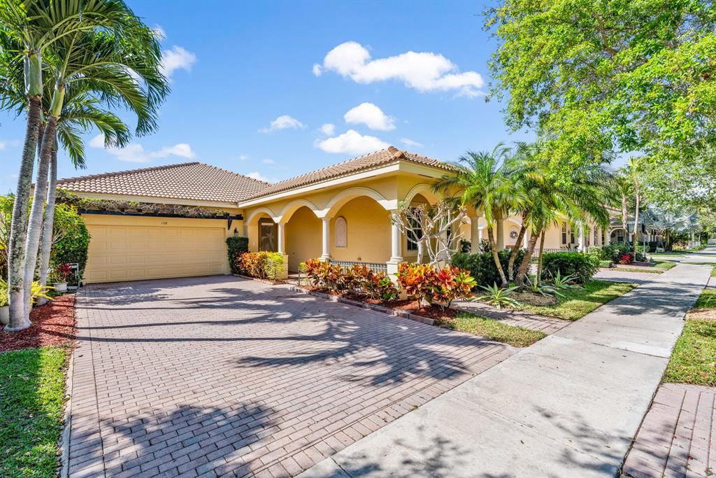 Photo of 108 Palmfield Way, Jupiter, FL 33458 (MLS # R10784066)