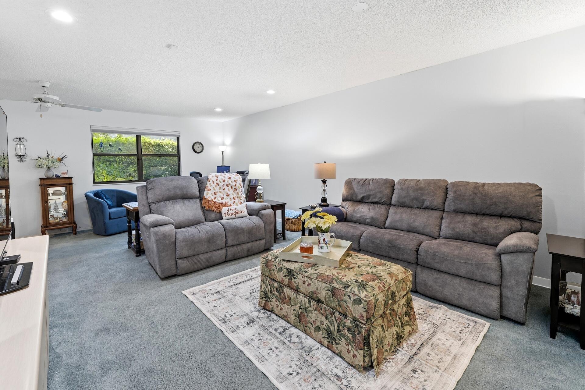 259 DEERFIELD Court