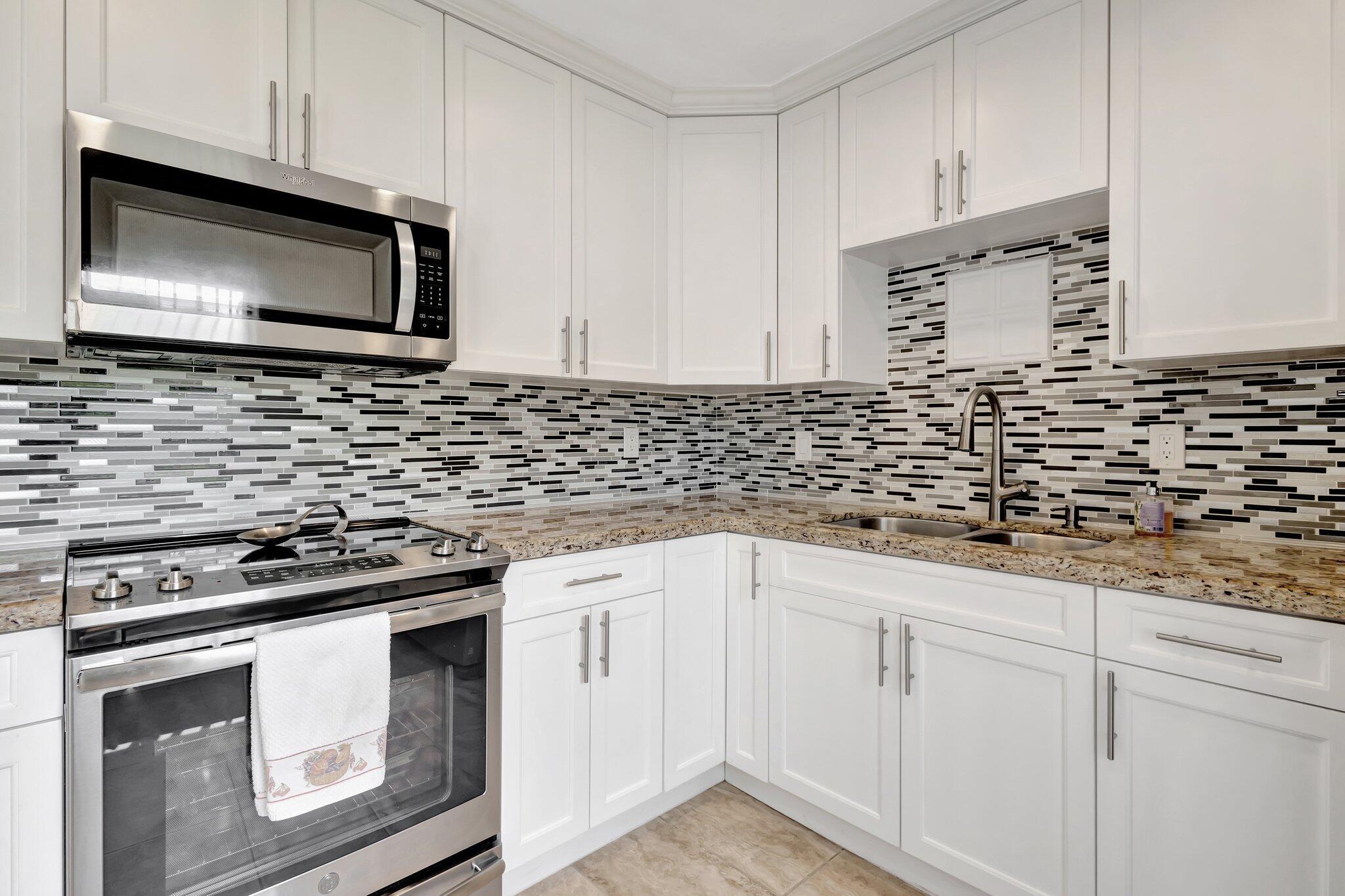 1502 Palmland Drive 1-F