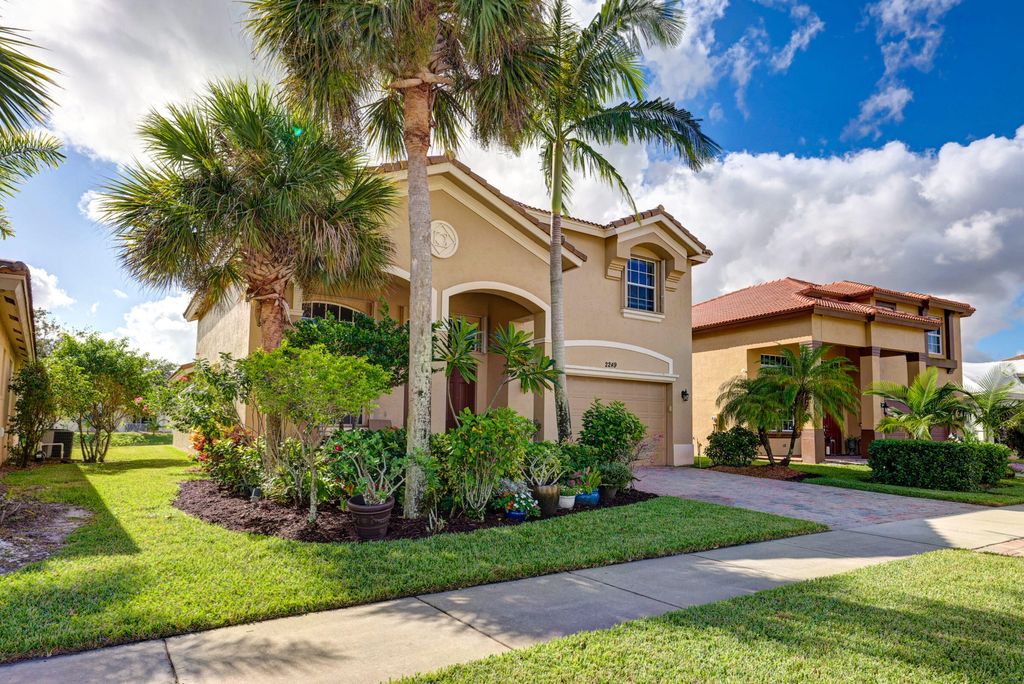 Photo of 2249 SW Newport Isles Boulevard, Port Saint Lucie, FL 34953 (MLS # R10934897)