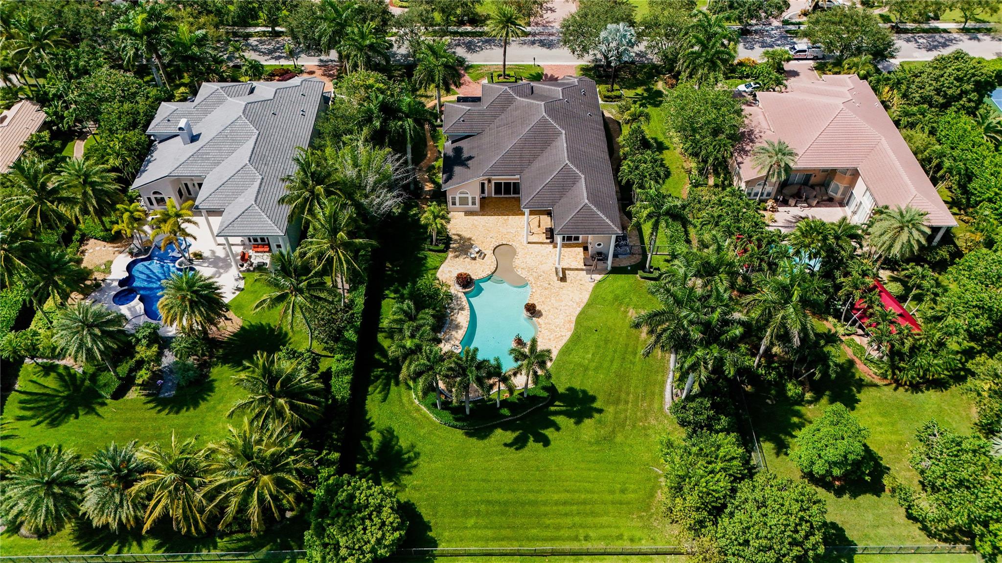 LONG LAKE RANCHES - Residential