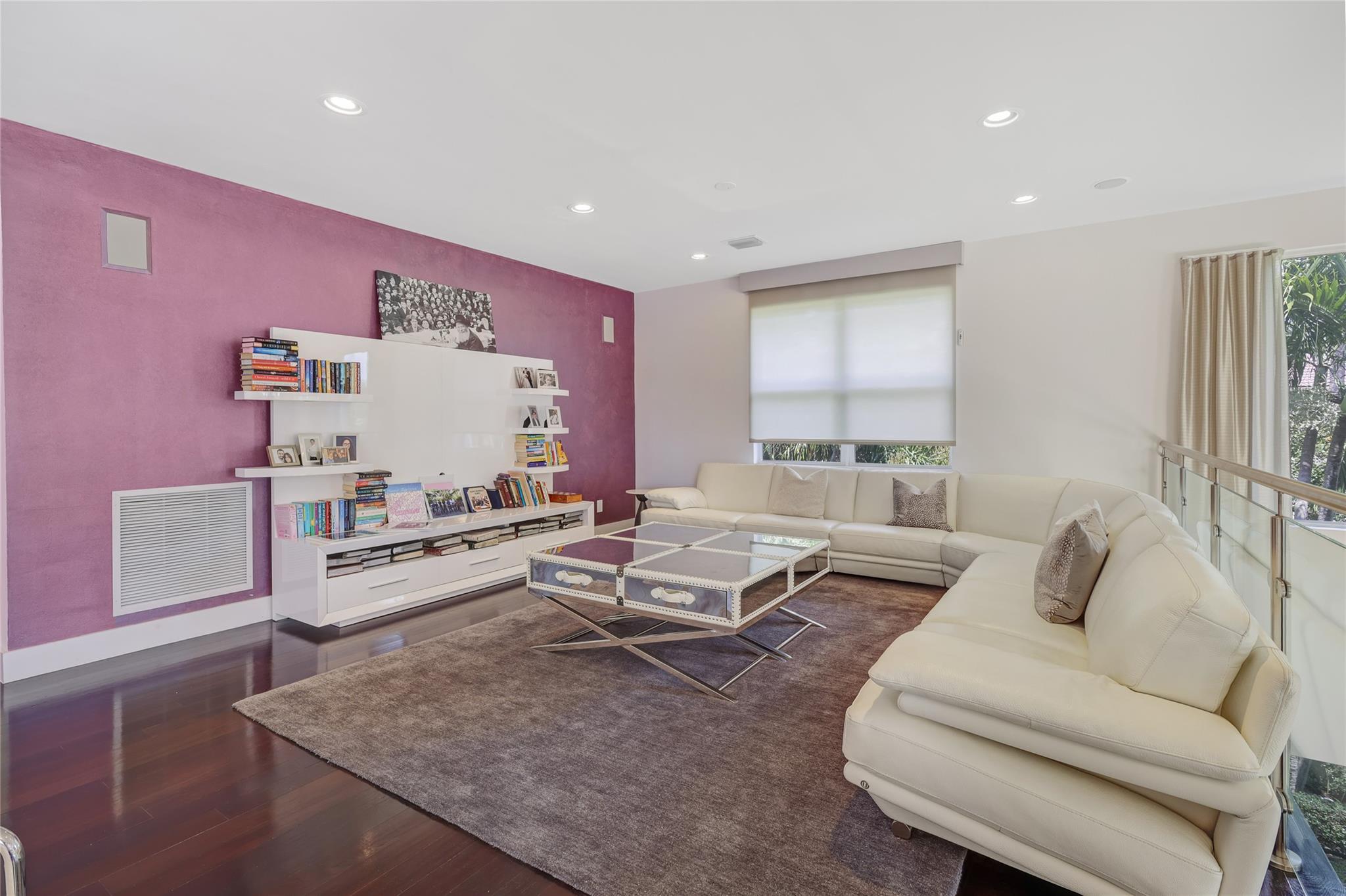 LONG LAKE RANCHES - Residential
