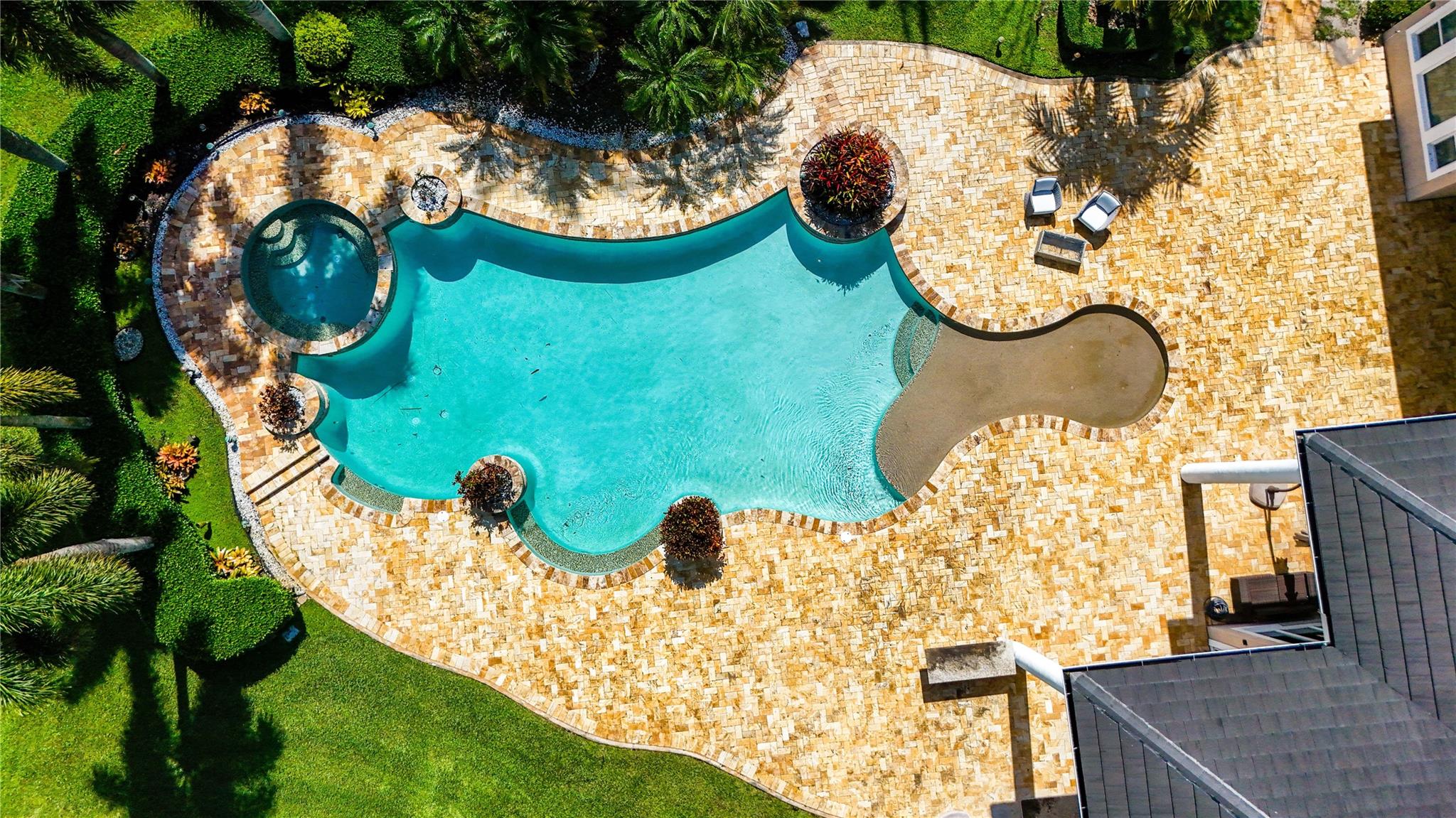 LONG LAKE RANCHES - Residential
