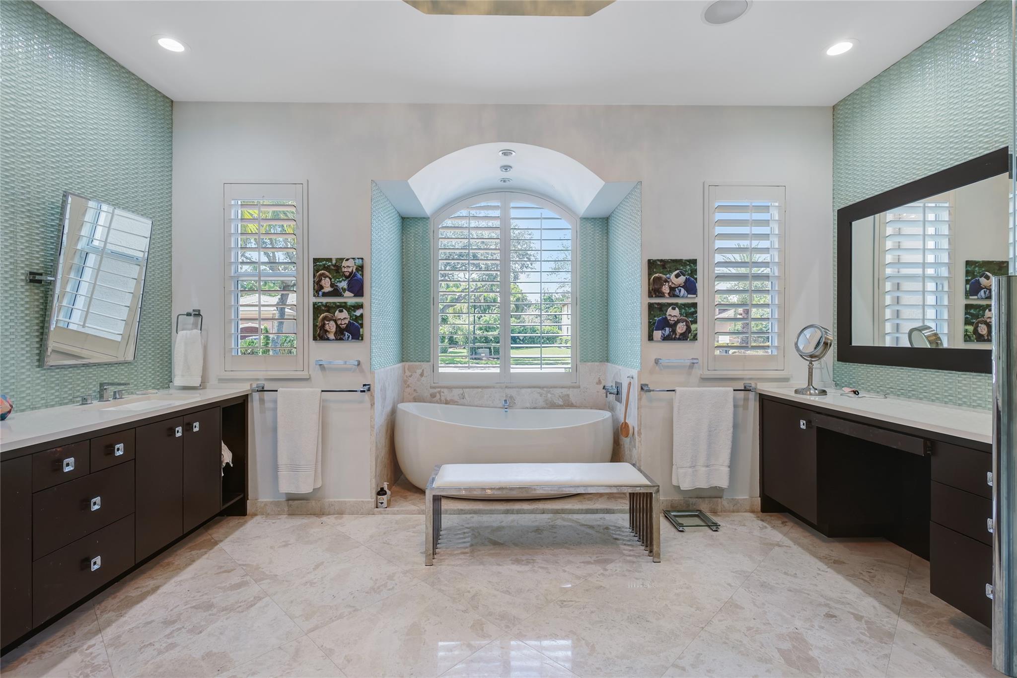 LONG LAKE RANCHES - Residential