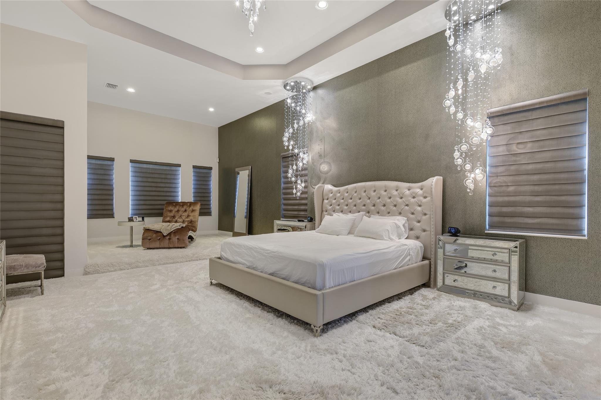 LONG LAKE RANCHES - Residential