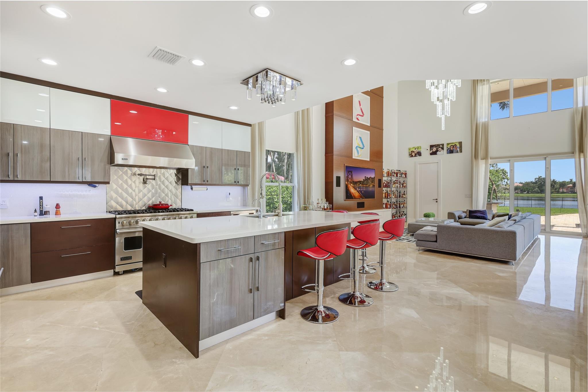 LONG LAKE RANCHES - Residential