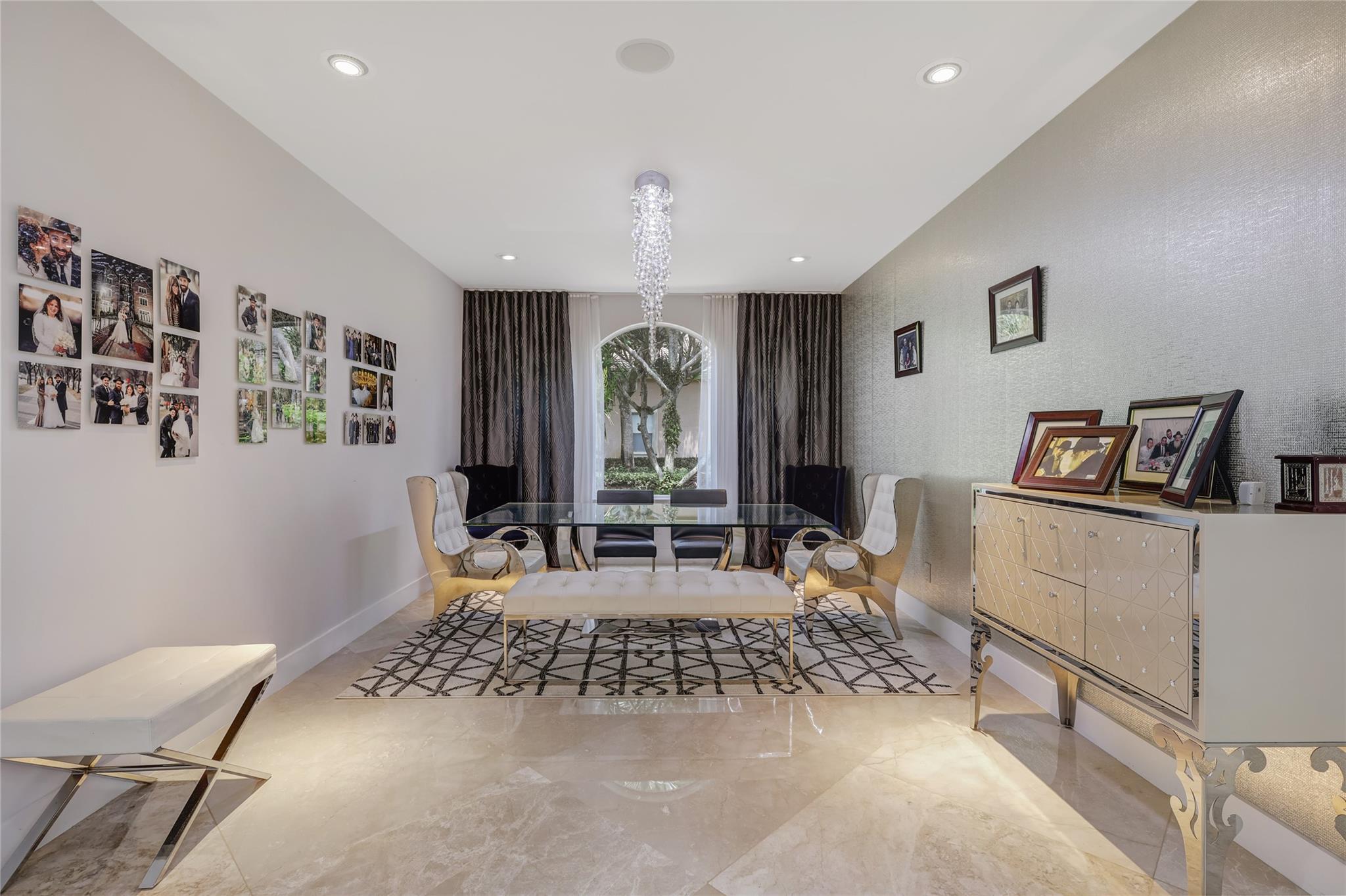 10792 PINE LODGE TRL