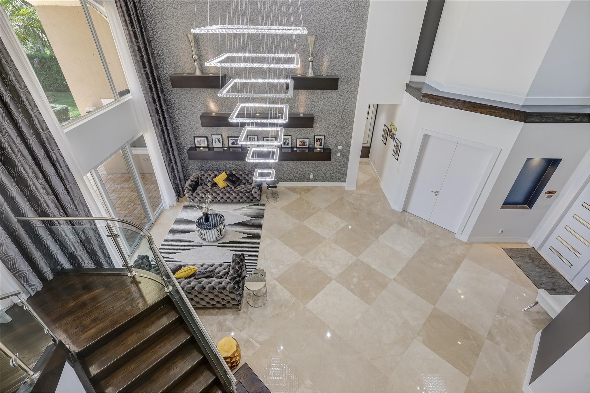 LONG LAKE RANCHES - Residential