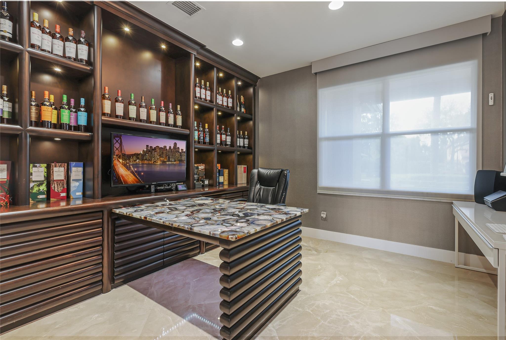 LONG LAKE RANCHES - Residential