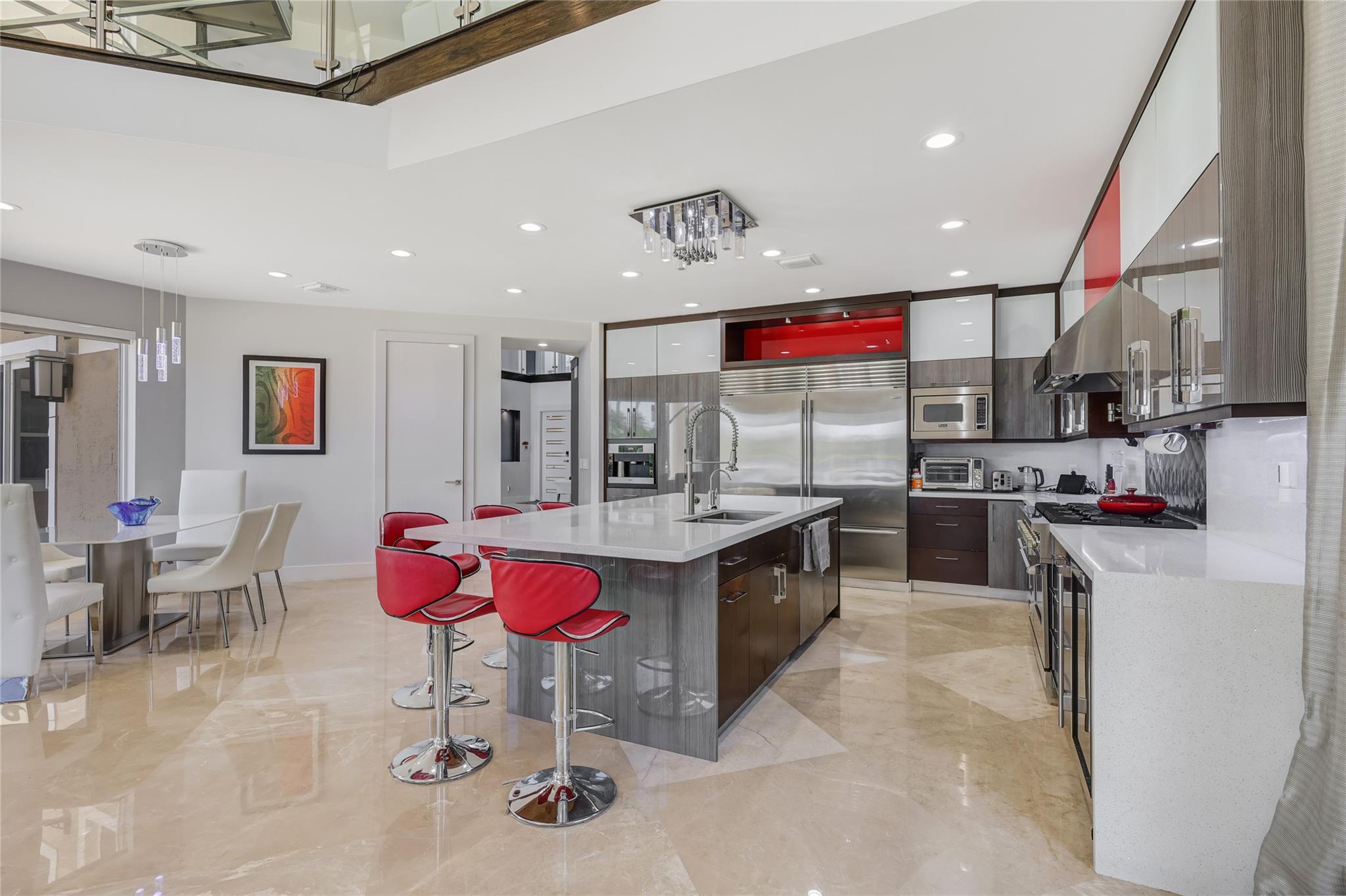 LONG LAKE RANCHES - Residential