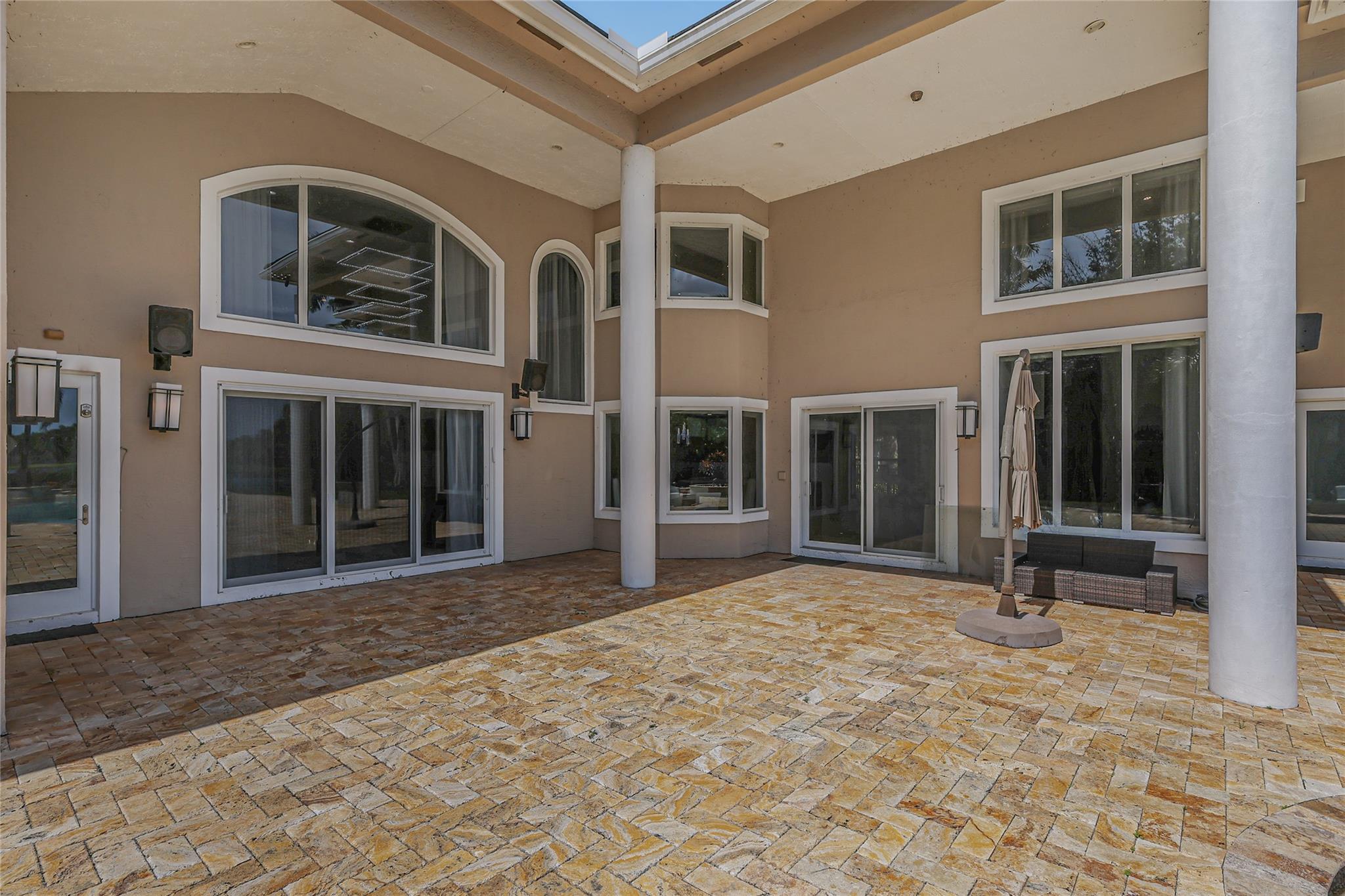 LONG LAKE RANCHES - Residential