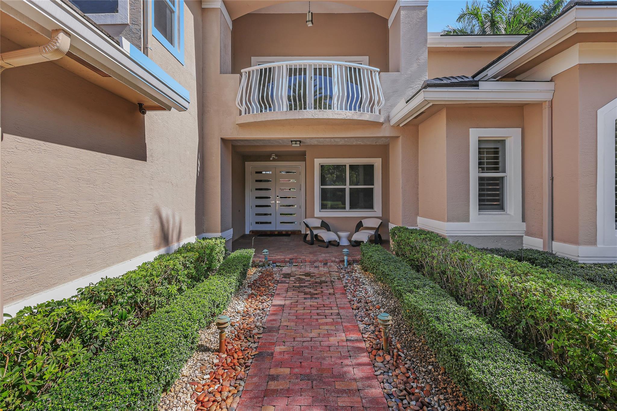 LONG LAKE RANCHES - Residential