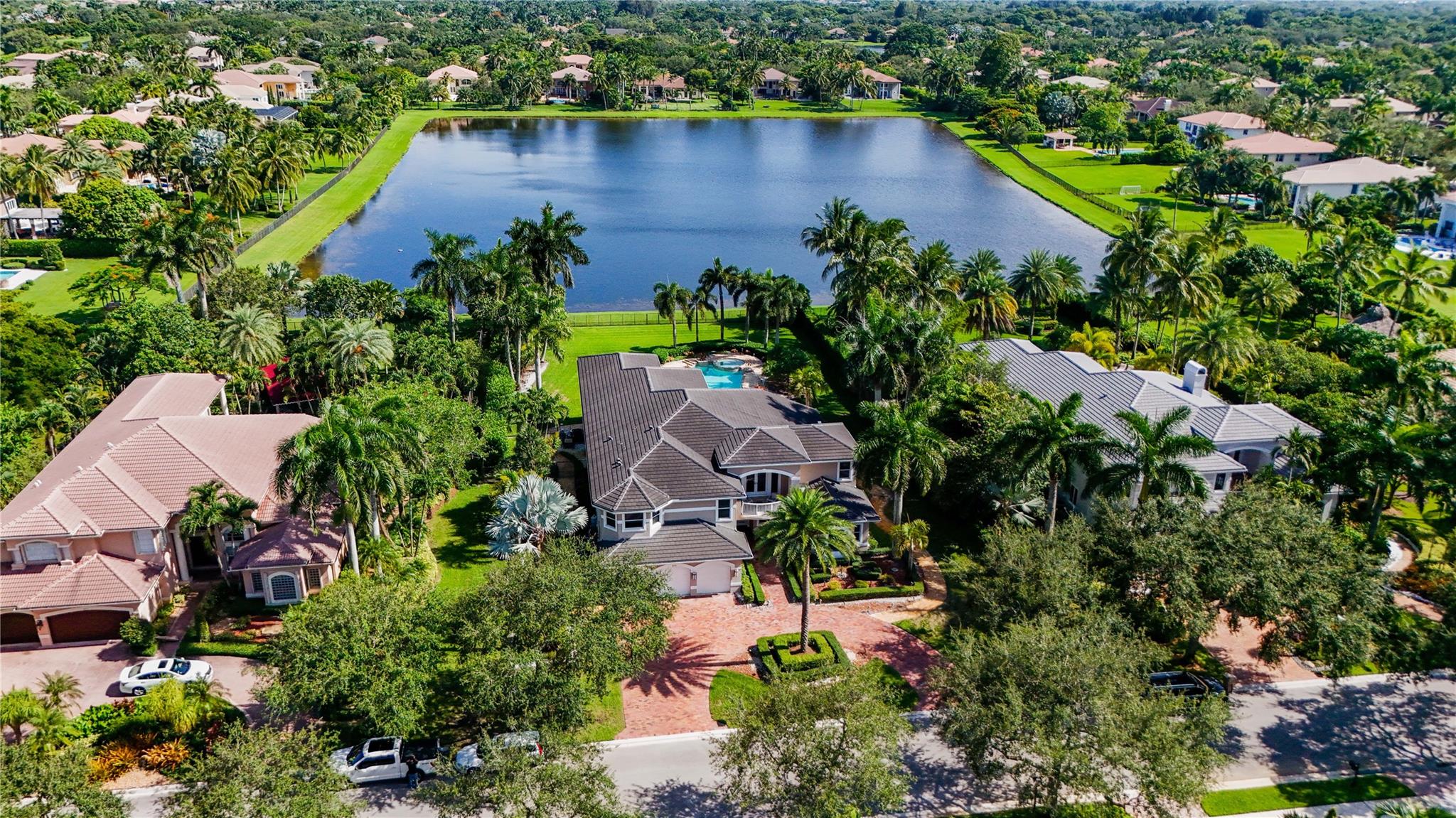 LONG LAKE RANCHES - Residential