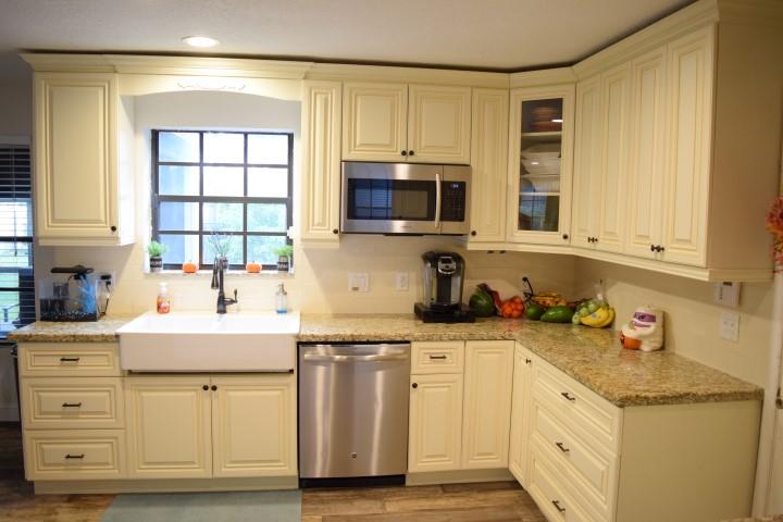 GREENVIEW SHORES 2 OF WELLINGTON - Residential Lease