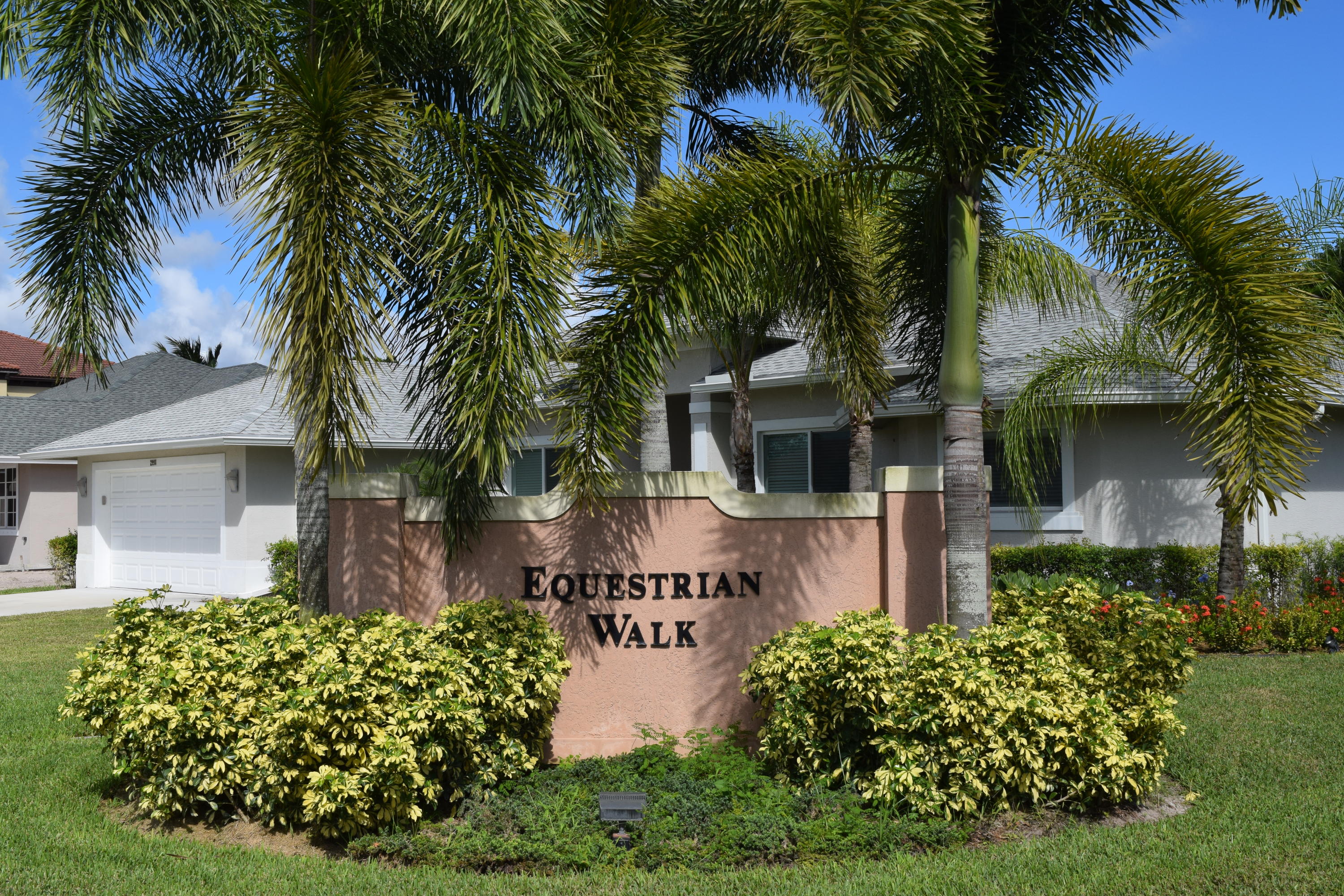 GREENVIEW SHORES 2 OF WELLINGTON - Residential Lease