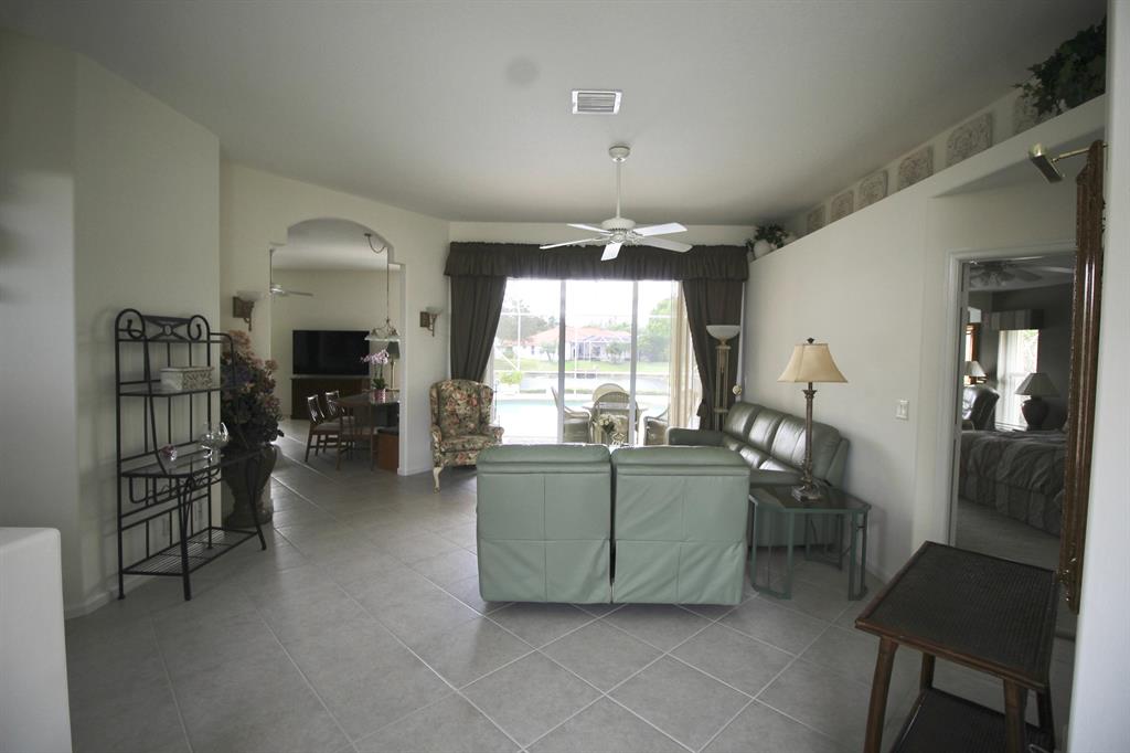 ESTATES OF ROYAL PALM BEACH 4 - Residential