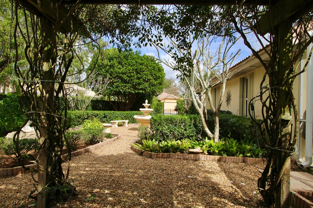 ESTATES OF ROYAL PALM BEACH 4 - Residential