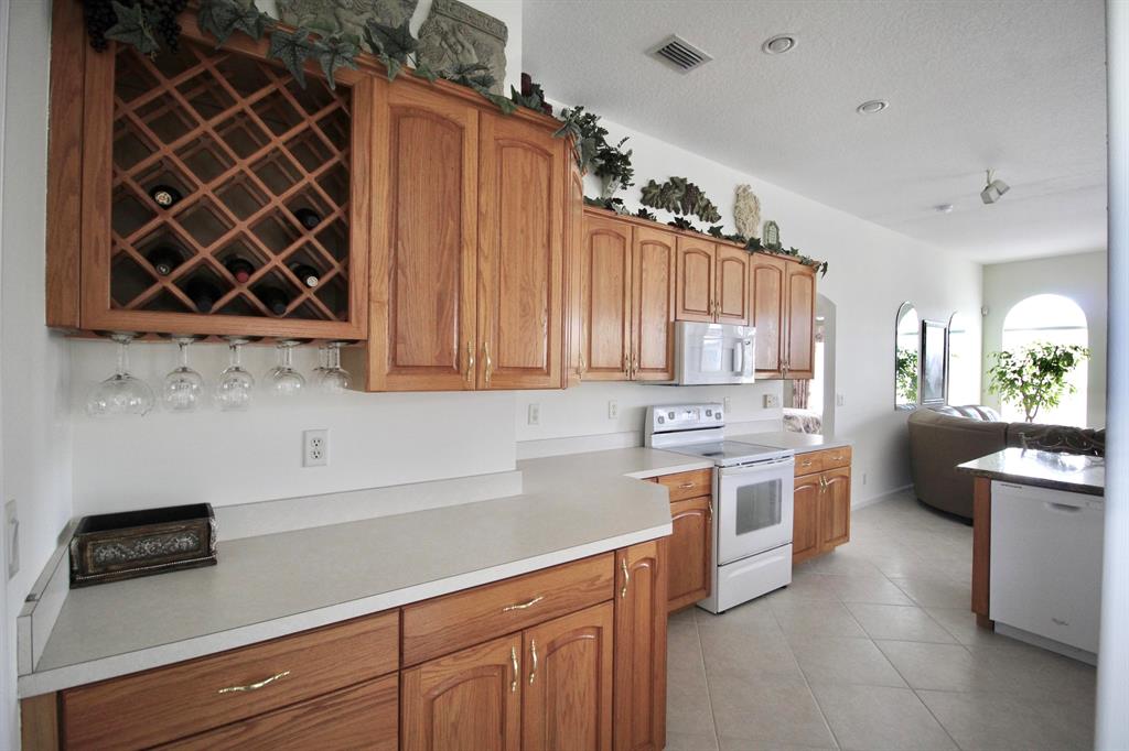 ESTATES OF ROYAL PALM BEACH 4 - Residential