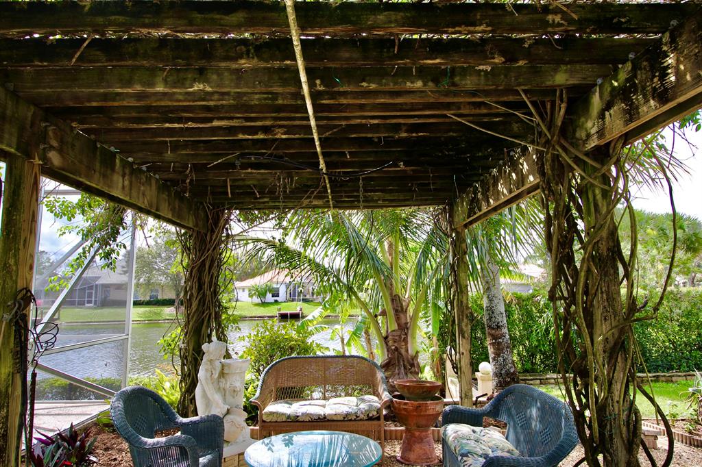 ESTATES OF ROYAL PALM BEACH 4 - Residential