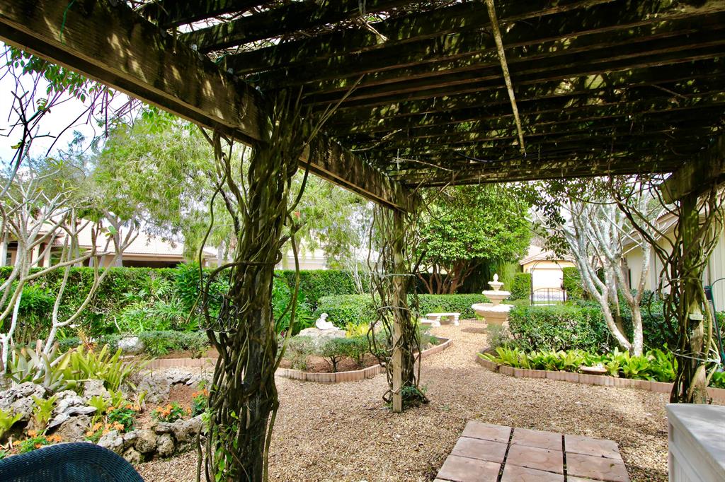 ESTATES OF ROYAL PALM BEACH 4 - Residential