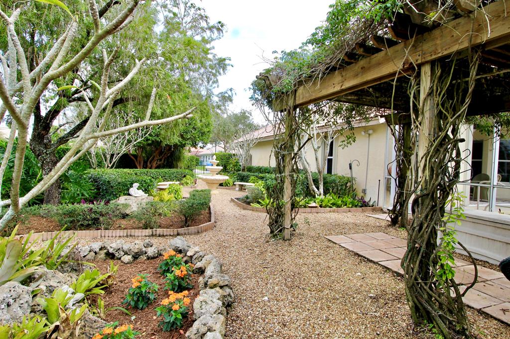 ESTATES OF ROYAL PALM BEACH 4 - Residential