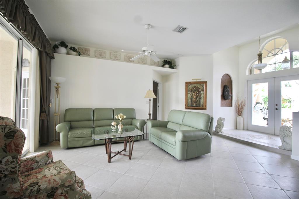 ESTATES OF ROYAL PALM BEACH 4 - Residential