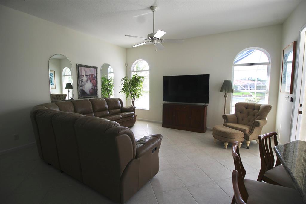 ESTATES OF ROYAL PALM BEACH 4 - Residential